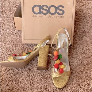 Gold Glitter Fruit Embellished Block Heels Size 8